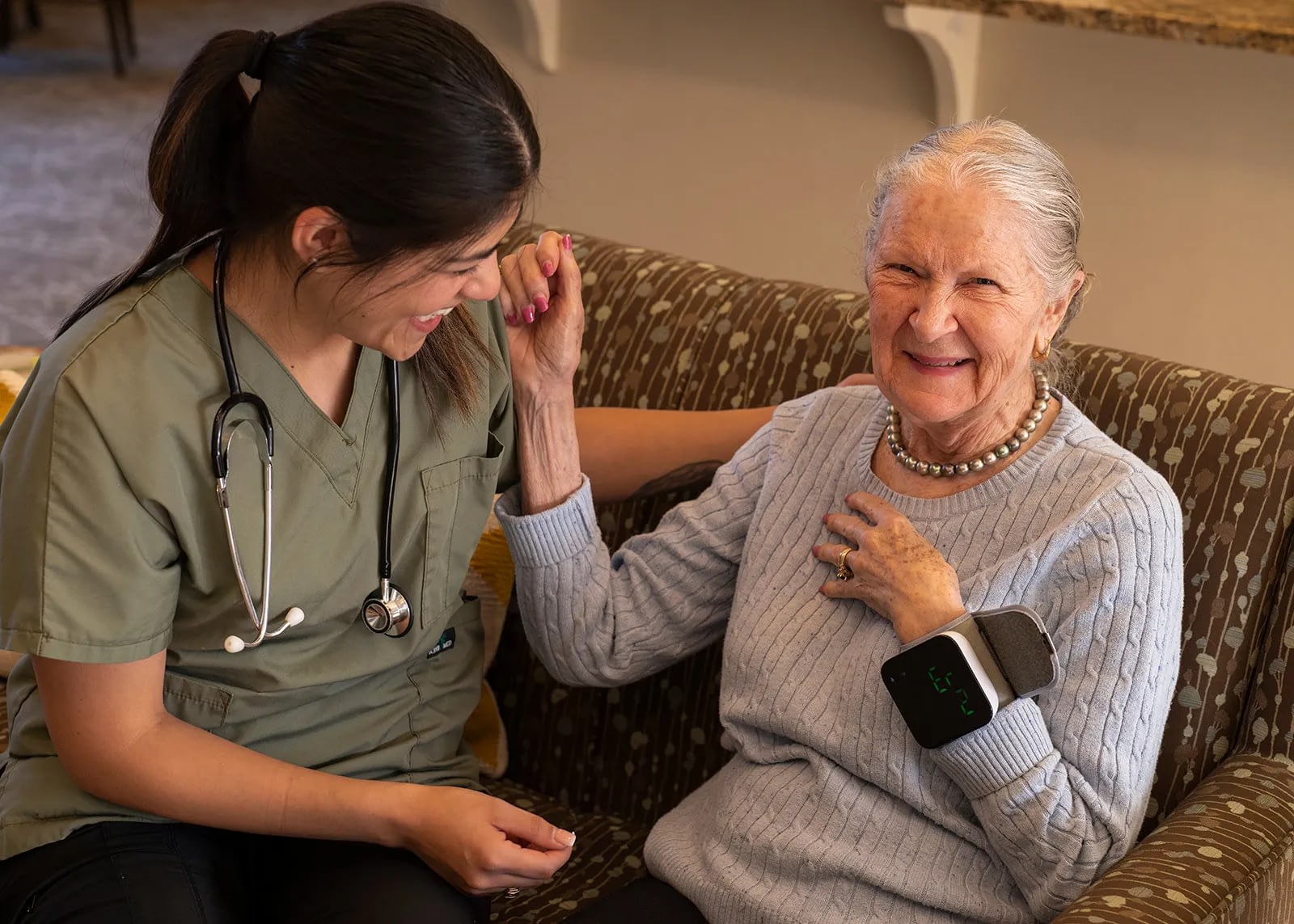 Memory Care in Vernon Hills, IL | The Laurel at Vernon Hills Memory Care