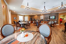 Cozy community dining room with coffee station